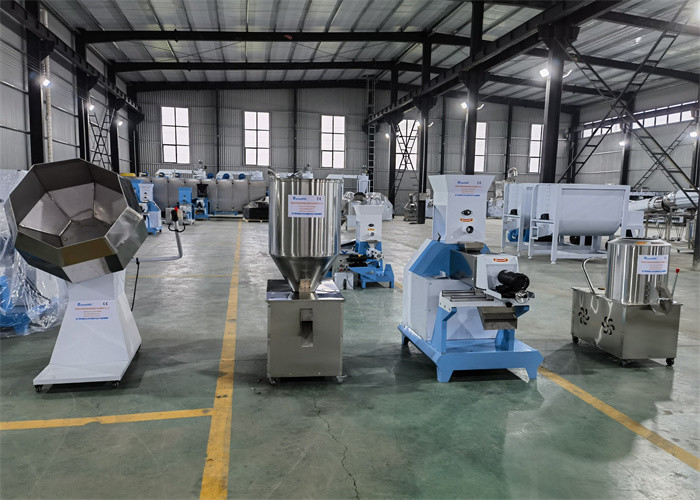 200-300kg/h dog food making machine catfish Tilapia floating fish feed pellet extruder with 1 year of warranty