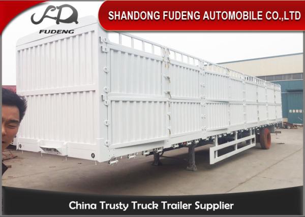 Enclosed Strong Box Semi Livestock Trailers / 30 - 50 Tons Tractor Cattle