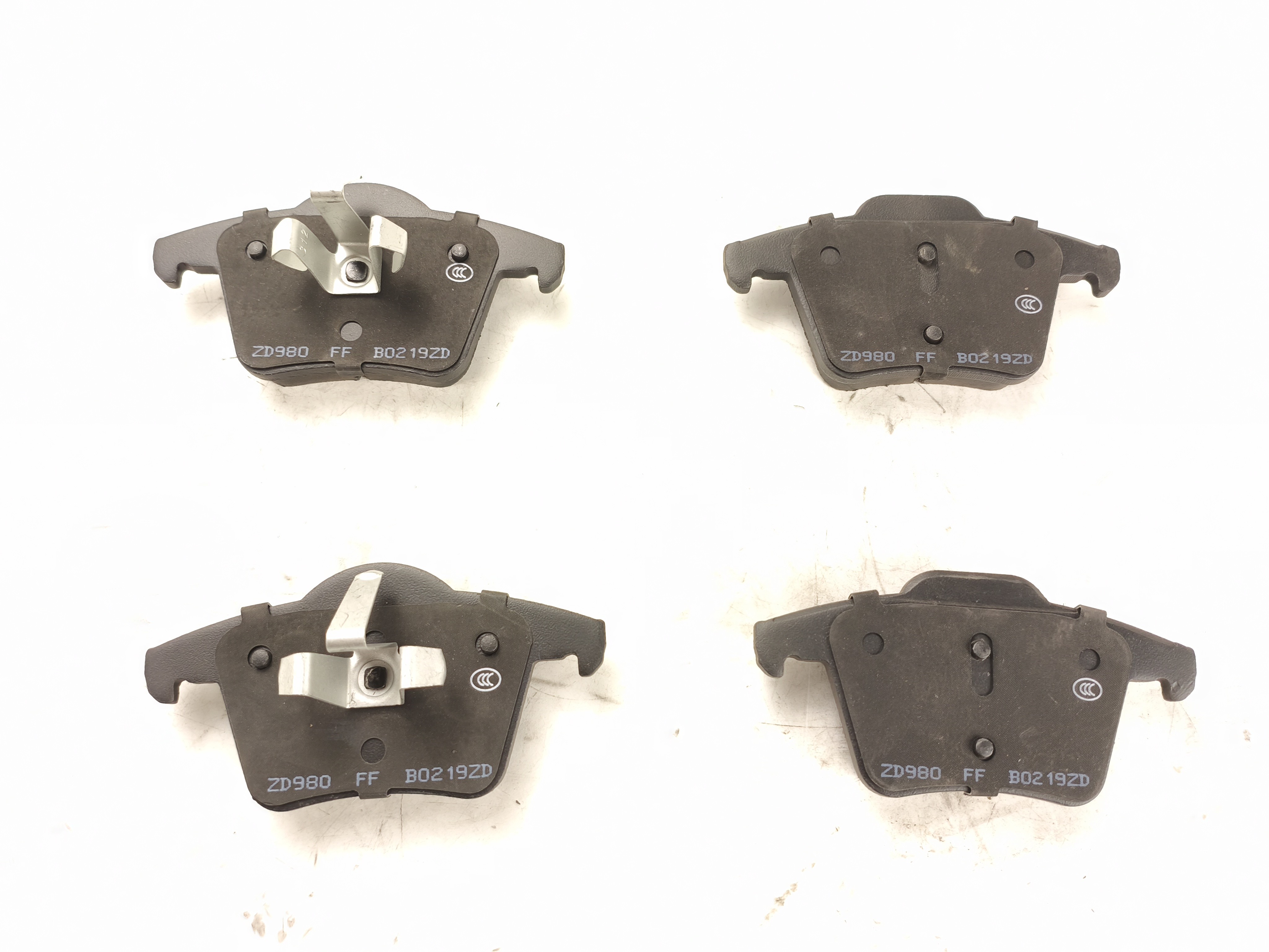 31471266/31471265/ 32233035/30793093 Rear Brake Pad For Volvo S90L S90 V90 V90 Cross country XC90 XC90 2016-