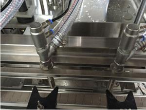 Wholesale Rotary Electric Food Filling Machine Liquid Filling Equipment 2600 X 1965 X 2250 from china suppliers