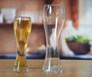 Wholesale Transparent Pilsner Craft Beer Pint Glasses For Party from china suppliers