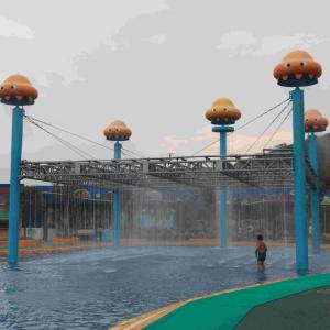 Wholesale Mushroom Group Spray Park Equipment , Customized Fiberglass Water Slide for Water Park from china suppliers