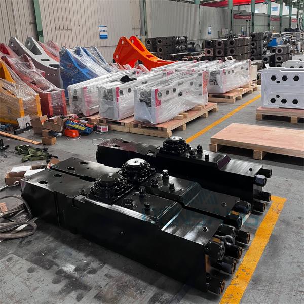 135Mm Diameter Hydraulic Rock Breaker 42CrMo HB20G Hydraulic Breaker Cylinder