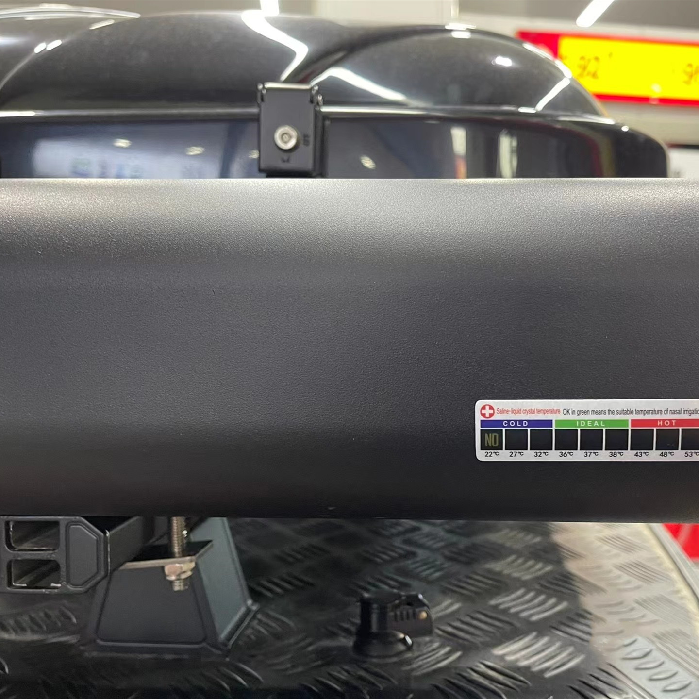 30l Capacity Car Roof Water Tank for Camping Road Shower Easy and Quick Installation
