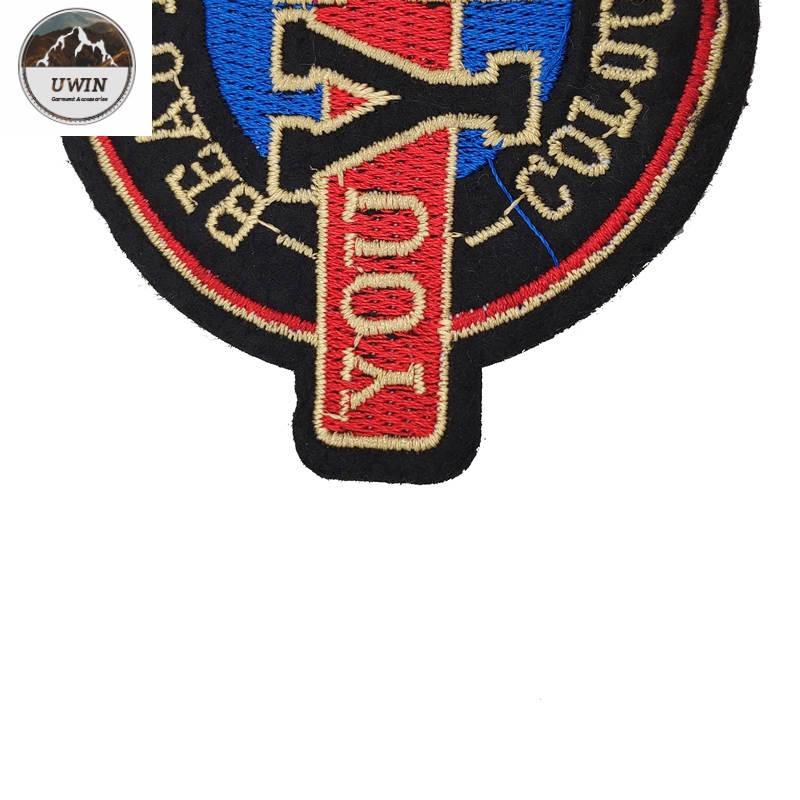 Clothing Iron On Custom Embroidered Logo Patches Custom Design With Twill / Felt Fabric