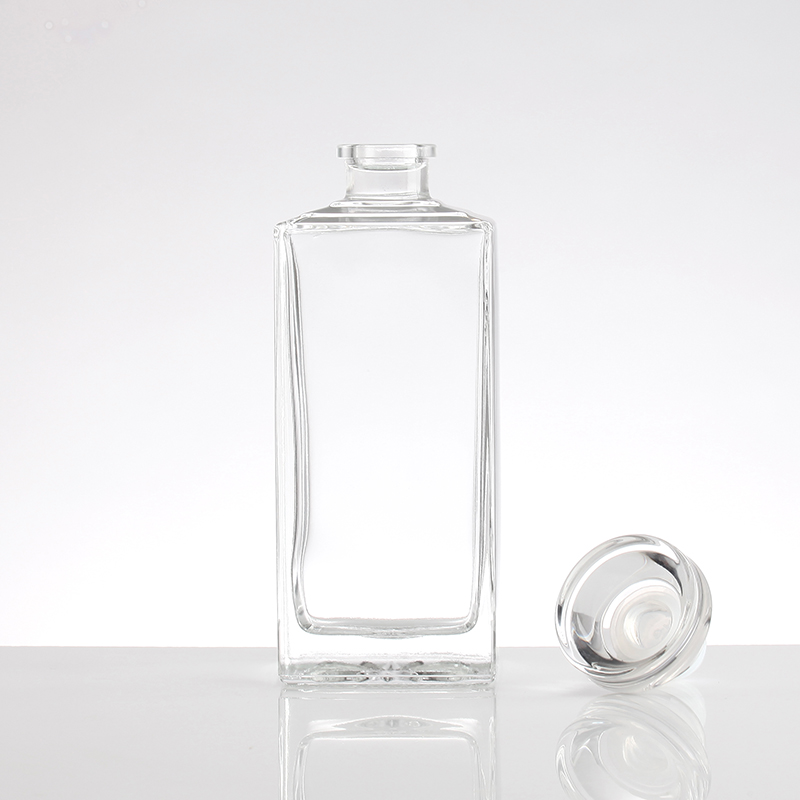 Hot Stamping Surface Handling Most Popular Custom Logo Empty Glass Liquor Bottle