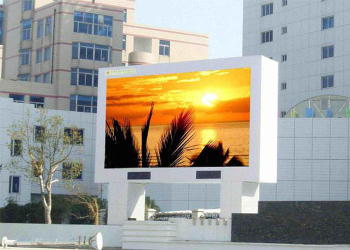 120x120 Dots P8 Outdoor LED Displays Board Die Casting Aluminum Back Maintenance