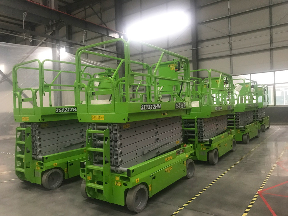 Electric Hydraulic Elevated Lift Platform Capacity 230KG Capacity