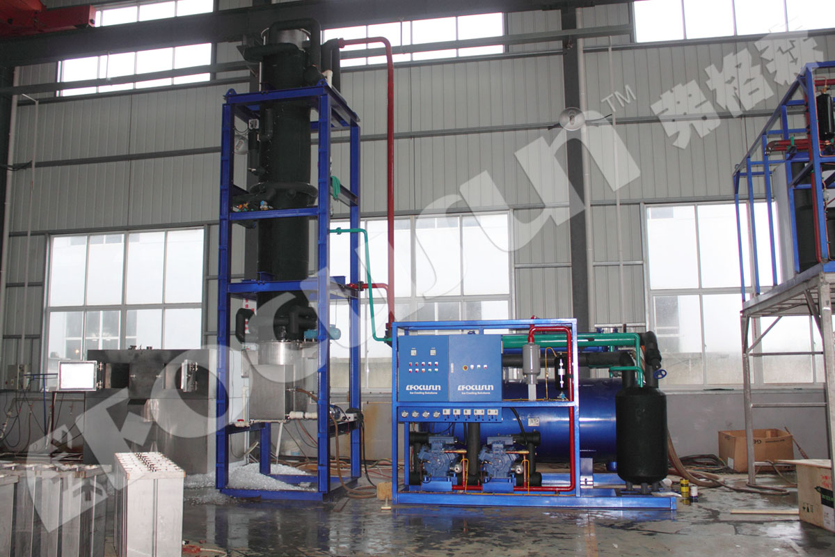 2200*2000*1800mm Tube Ice Maker with 20 Tons Daily Production and Long Service Life