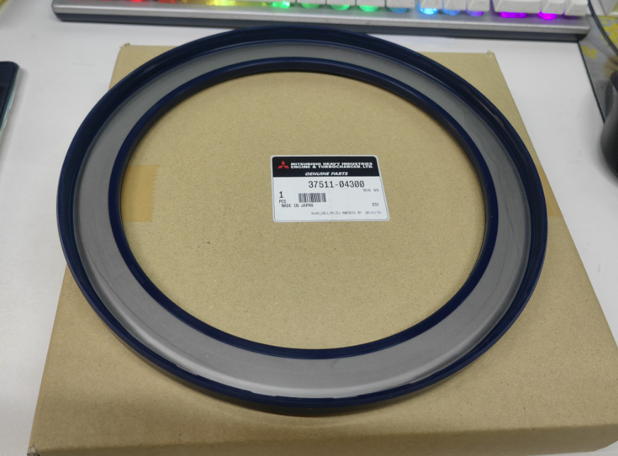 Mitsubishi Heavy Industries S6B camshaft shell 36207-05600 36207-05700 S6R S12R crankshaft front oil seal 37511-04300