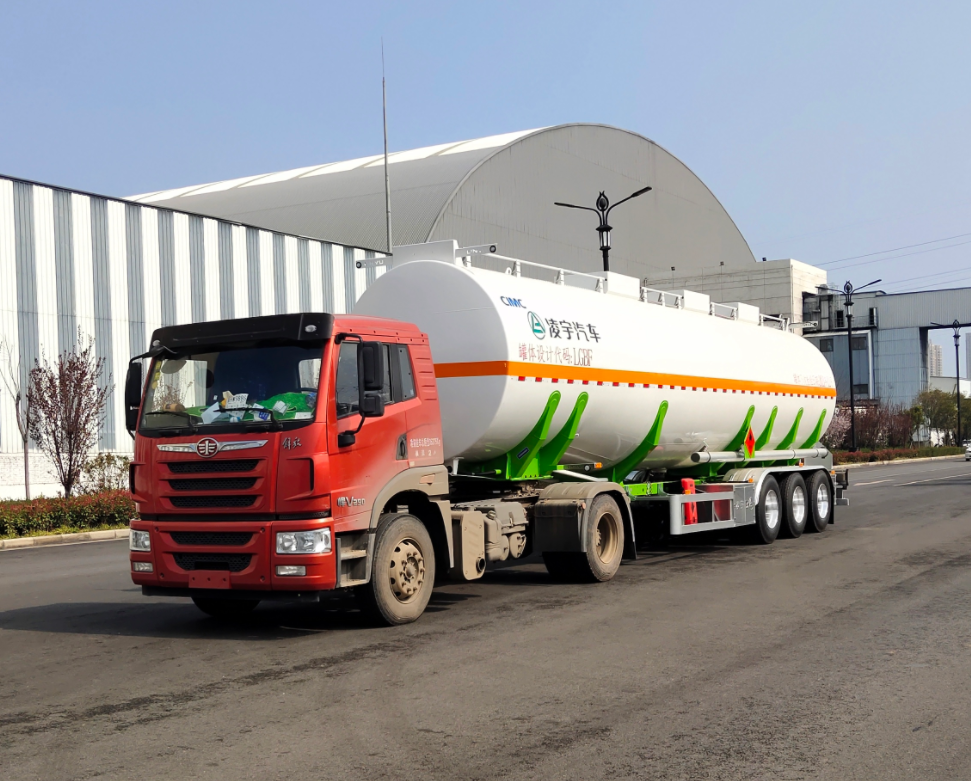 CIMC Fuel Tank Crude Palm Oil 3 Axle Cooking Oil Tanker Semi Trailer With Alloy Tank
