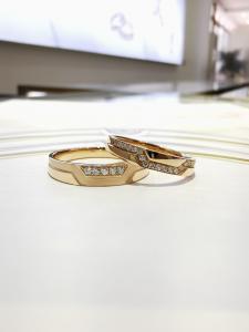 Wholesale Textured 18k Wedding Pair Rings from china suppliers