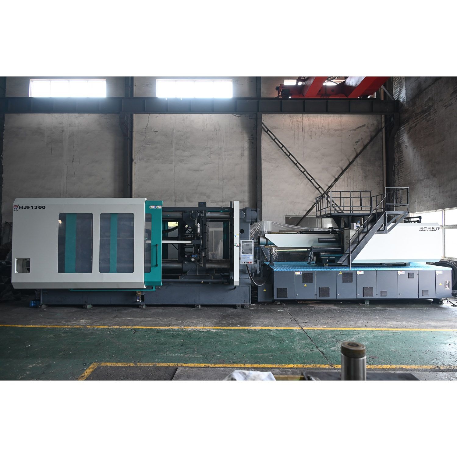 Automatic Plastic Injection Moulding Machine With Infrared Heating System