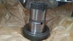 Double Hitachi Hydraulic Pump Parts Center Pin Piston Valve Plate HPV125B HPV160