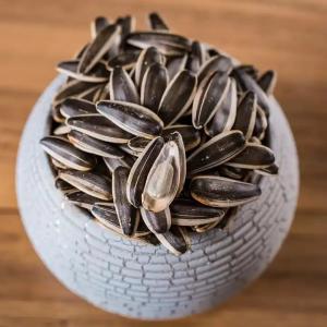 Wholesale Wholesale Chinese Roasted Sunflower Seeds Pecan Flavor Sunflower Seeds Melon Seeds from china suppliers