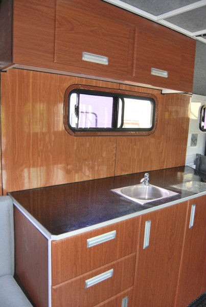 cheap 3 horse gooseneck trailer,chinese imported horse trailer,camper trailer