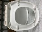 Thickened Antibacterial Hygienic Toilet Seat Cover , Wc Cover Lid Scratch