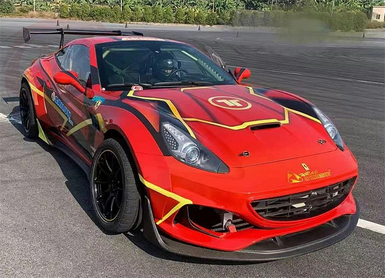 For Ferrari California Body Kit Dry Carbon Fiber California Upgrade SD Wide-body Kit