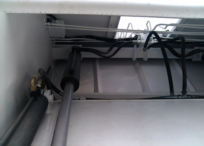 International Back Loader Garbage Truck / Compactor Garbage Collection Vehicles