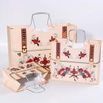 Coated 300gsm Cardboard Gift Bags Eco Friendly With Stainless Steel Handle