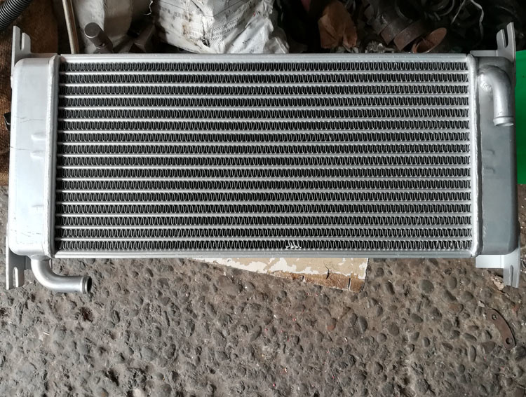 YTO 1204 tractor oil radiator