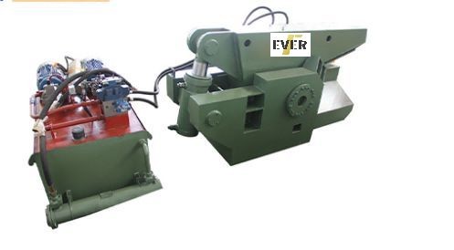 Mini Portable Alligator Scrap Metal Shearing Machine 30KW 500T