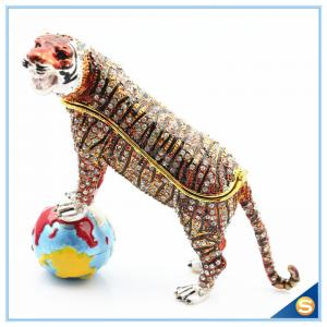 China Wholesale Enamel Tiger With Ball Trinket Box Rhinestone Metal Trinket Box SCJ414 on sale