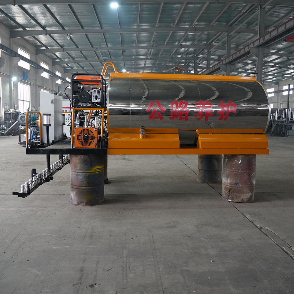 Asphalt Spraying Distributor Manufacturer Intelligent Bitumen Sprayer For Road Construction