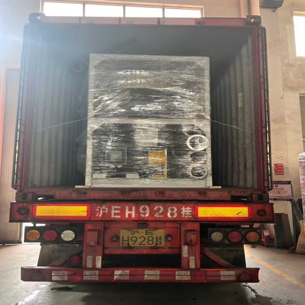 Plastic Waste Pvc Wpc Flooring Foam Board Sheet Door Profile Crushing Pulverizing Machine