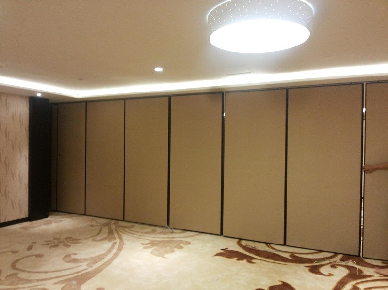 Industrial Mobile Sliding Operable Sound Proof Partitions / Folding Room Dividers