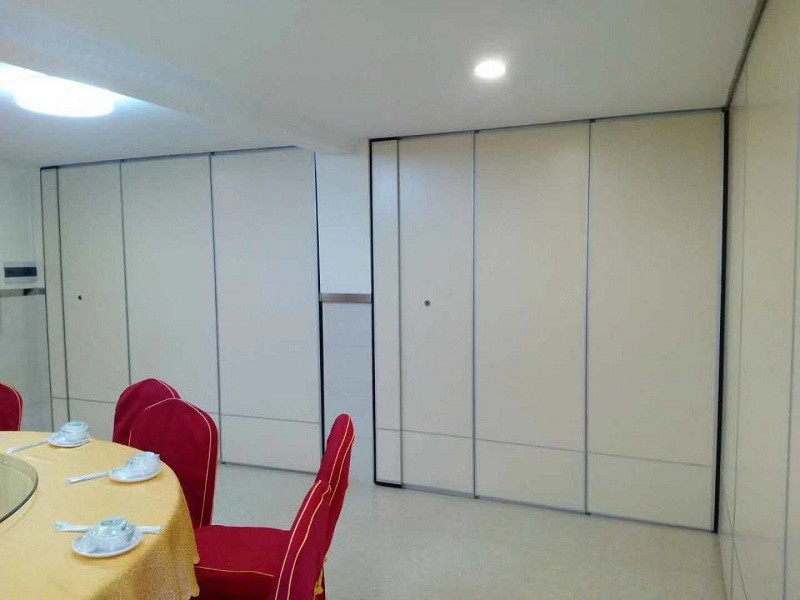Restaurant Movable Wooden Soundproof Folding Sliding Partition Walls Malaysia