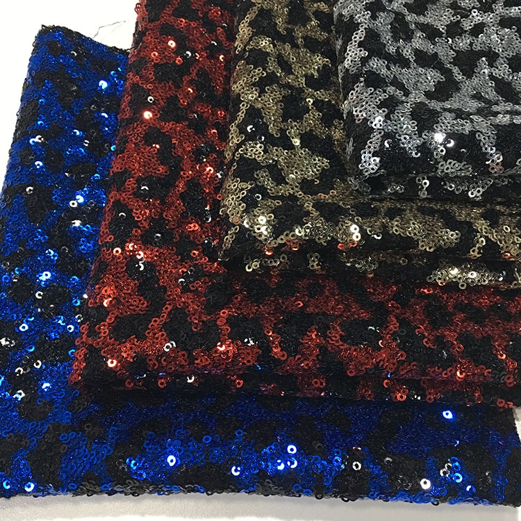 Breathable Glitter Sequin Fabric Fashionable Stretch Type 150gsm Shiny Color