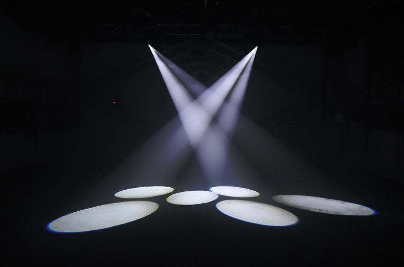 Active 100W LED Moving Head Wash Stage Lights with Sound Activated Motion and 1- Lighting