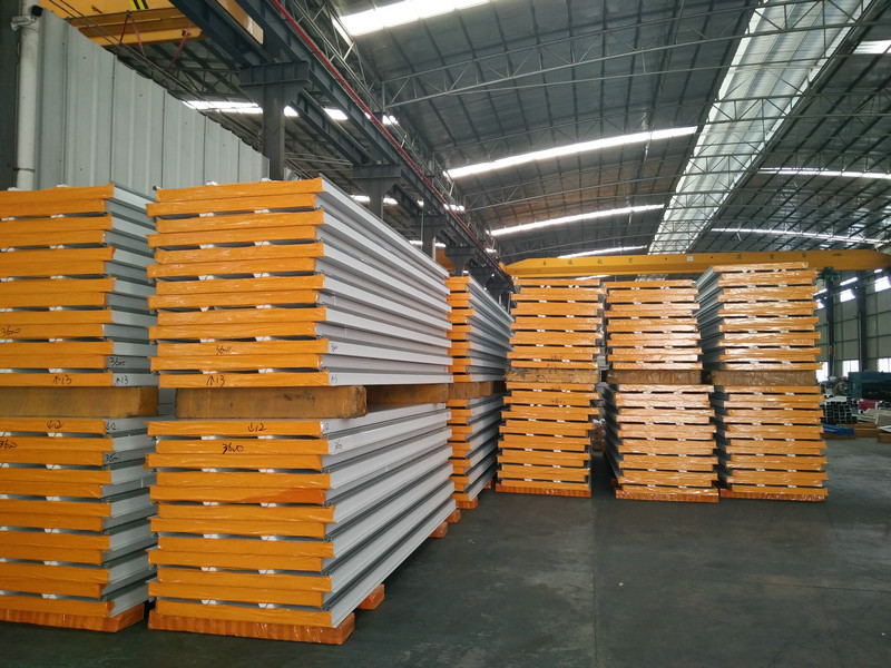 EPS Sandwich Roof Panel