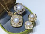 Natural Pearl necklace Elegant Multilayer Pearl Necklace ForWomen Vintage