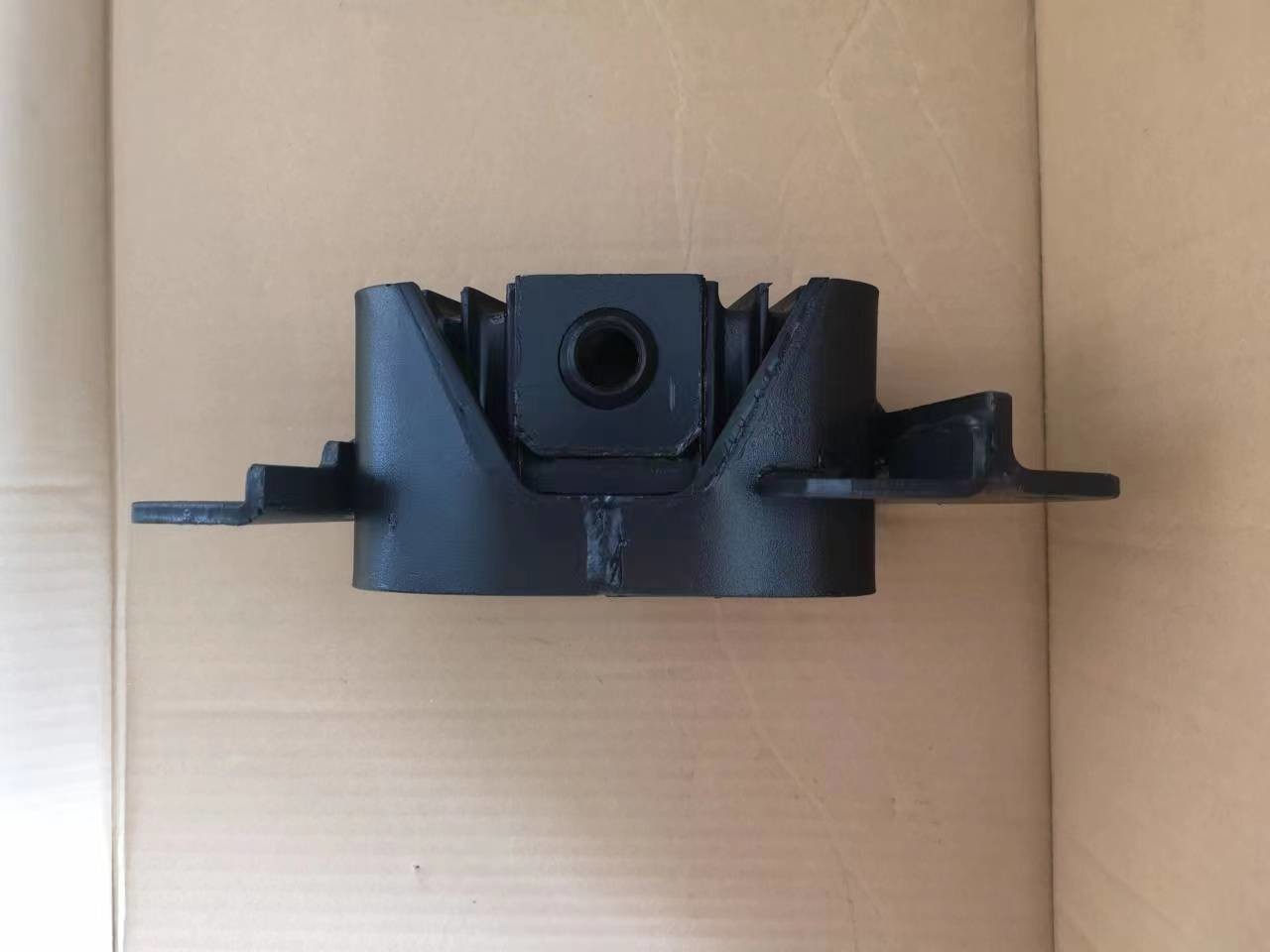 6WF1 6WG1 Engine Mounting Cushion Rubber 1532253711 For CXZ CYZ CYH Heavy Concrete Pump Truck