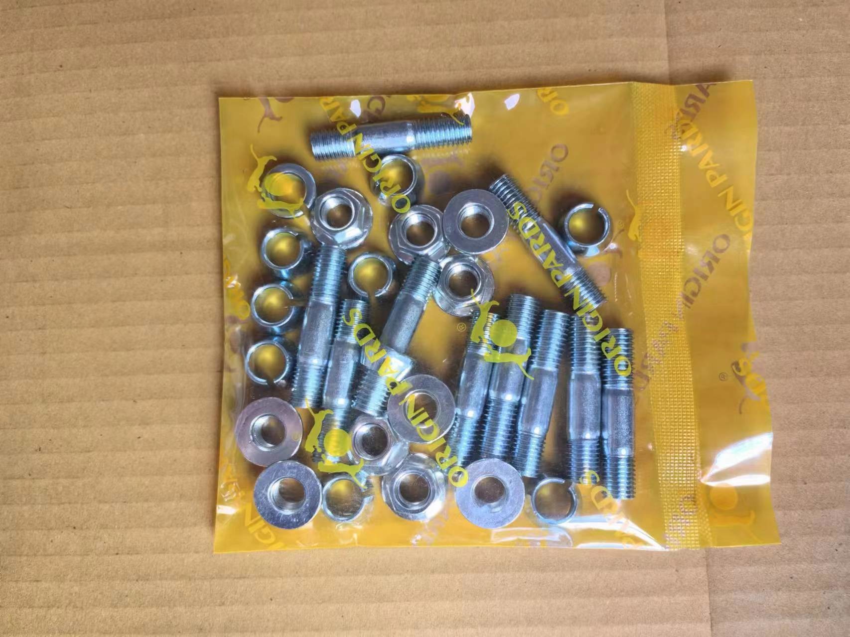 N Series Light 5093000661 Rear Axle Shaft Bolt ORIGIN PARDS Brand High Quality Bolt With Nut And Washer