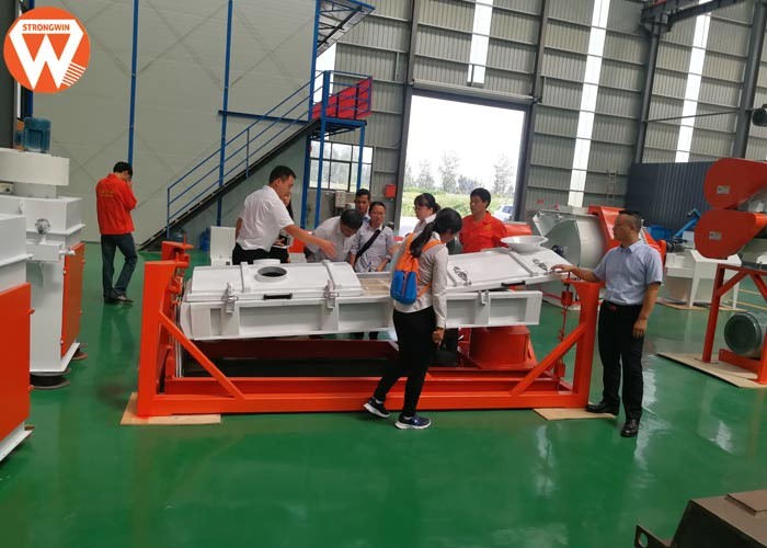 5 - 12T/H Auxiliary Equipment Animal Livestock Feed Pellet Rotary Screener Machine