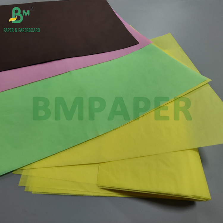 40gsm Colored Cupcake Muffin Molds Baking Liner Paper Non Stick 500 x 700mm