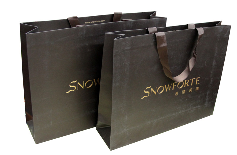 Brown matt coated Paper Carrier Bag 250gsm Strong Artpaper Offset Printing Ribbon Handle