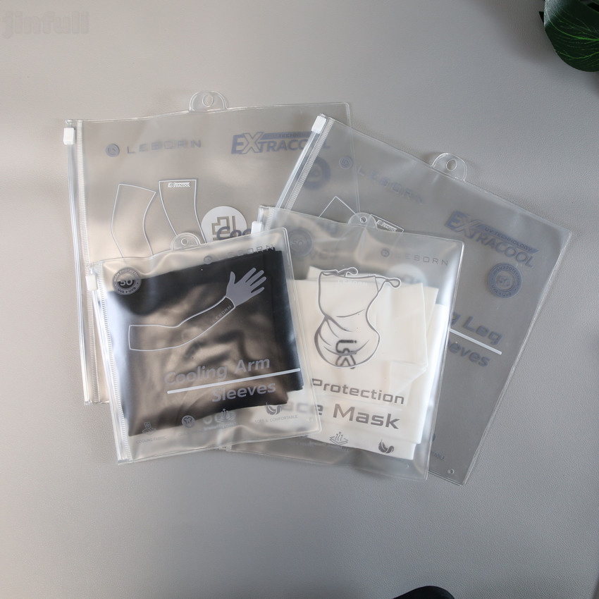 Zipper Top Outfits Bag For Retail Packaging Food Storage Household And Personal Care