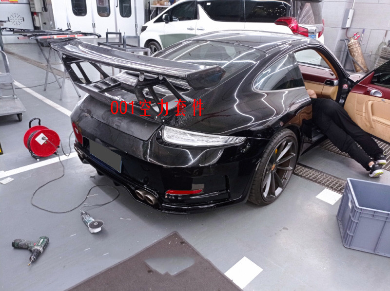 New Product for Porsche 911 997.1 997.2 Spoiler 911 997.1 997.2 Carbon Fiber Spoiler Tail Fins GT3RS Style Spoiler