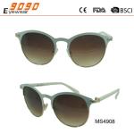 Newest Style 2018 Eyewear Fashionable Sunglasses,made of metal,UV 400 Protection