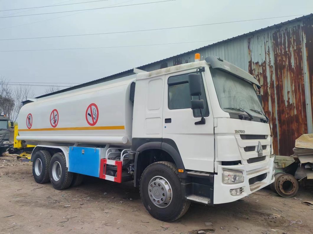 Fuel Tank Truck 6*4 10wheels Carbon Steel Tanker Truck for Oil Gas Diesel 25000 Liters