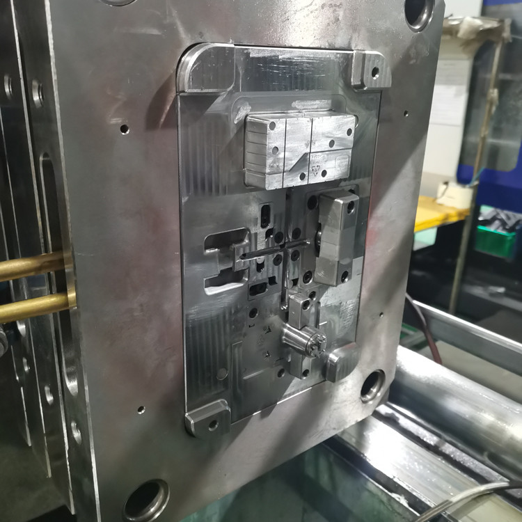 Insert Abs Pvc Pp Pc Custom Plastic Injection Moulding Mold Parts Injection Maker Diy Food Grade