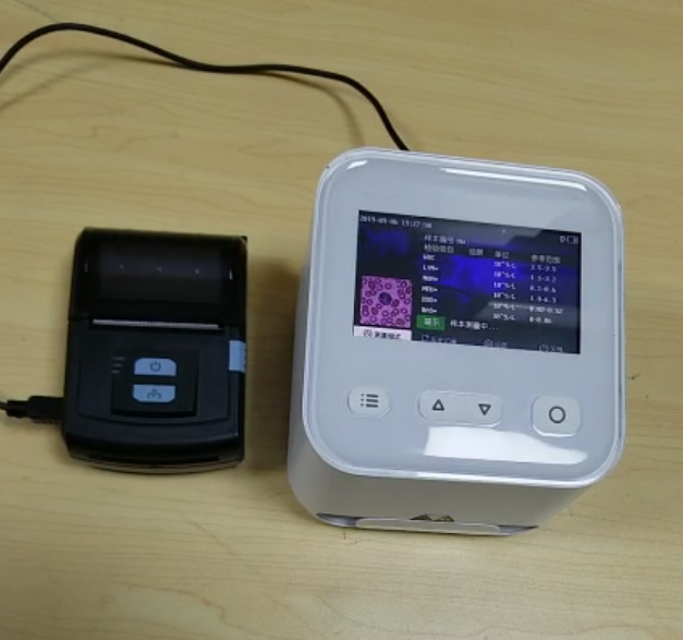 POCT device (WBC-6) Colorful screen hematology WBC Analyzer with microfluidics chips