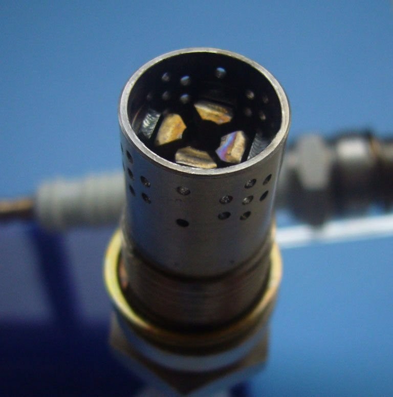 The new jenbacher spark plug is suitable for industrial, marine and natural gas engines