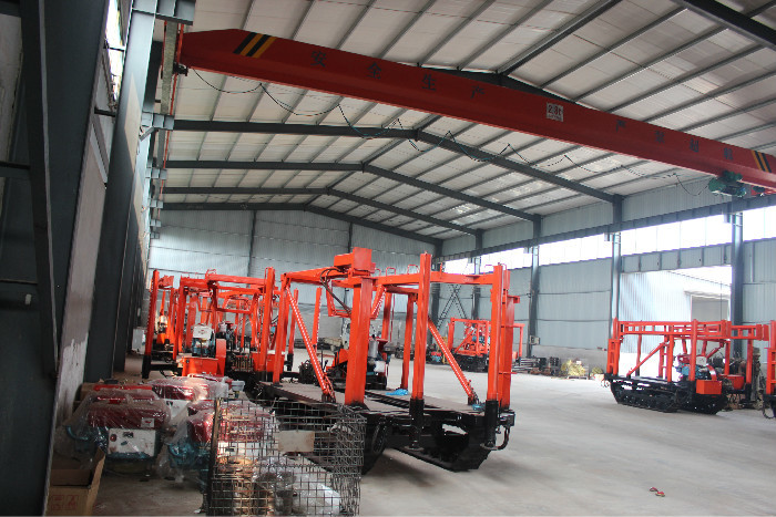 Multifunctional 1.9m/S 600m Crawler Mounted Drill Rig