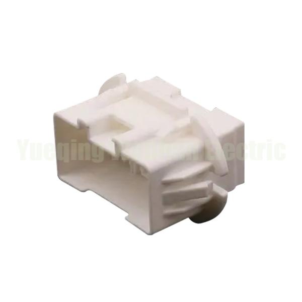 32 Pin MG641016 Male Electrical Cable Connector Wiring Socket For Car Auto