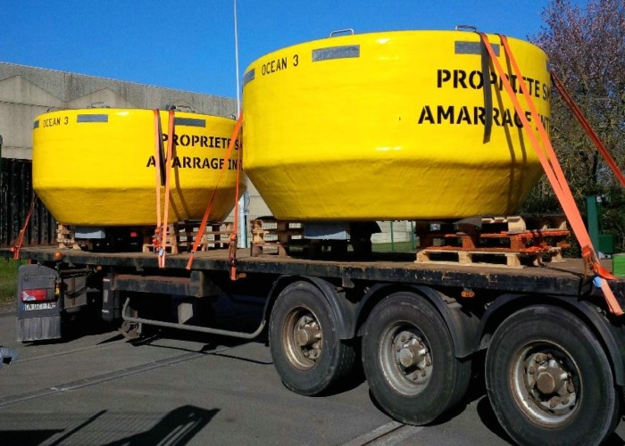 Ultraviolet Resistance Marine Navigation Buoys Plastic Floating Buoy Environmental Protection